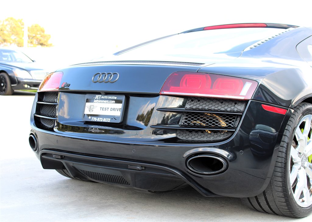 2010 Audi R8 photo 10