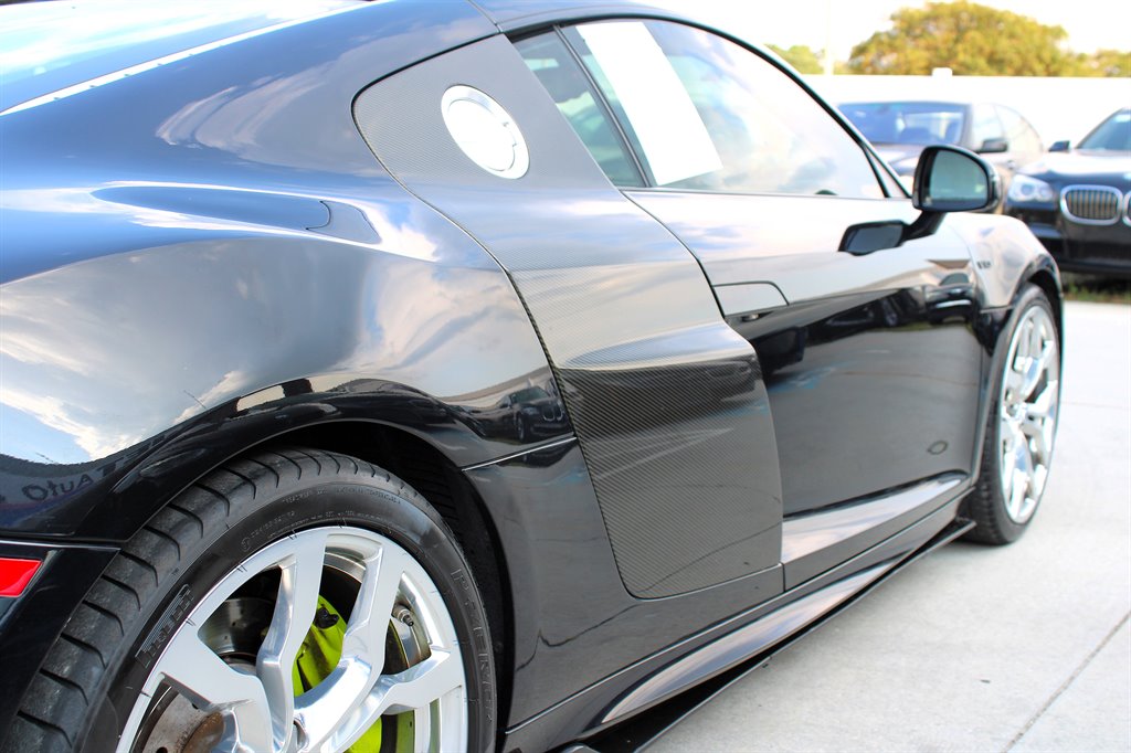 2010 Audi R8 photo 13