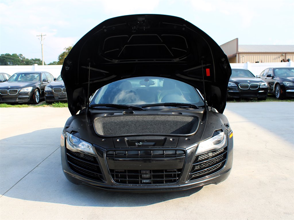 2010 Audi R8 photo 38
