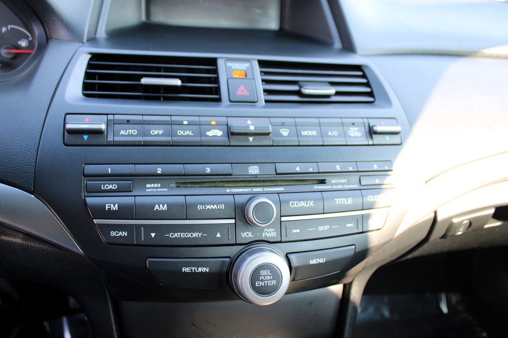 2009 Honda Accord EX-L photo 21