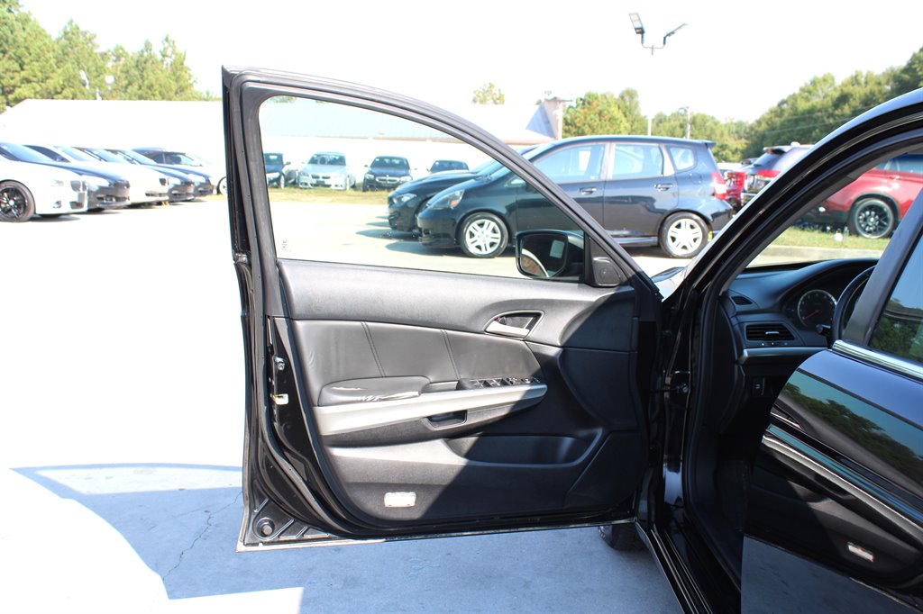 2009 Honda Accord EX-L photo 26