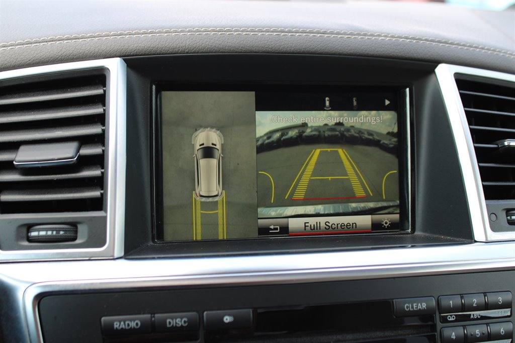 2014 Mercedes Benz GL 450 photo 27