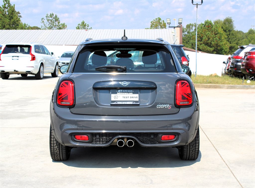 2019 Mini Cooper 4 Door Hardtop S Iconic photo 5