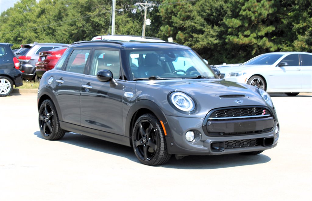 2019 Mini Cooper 4 Door Hardtop S Iconic photo 8