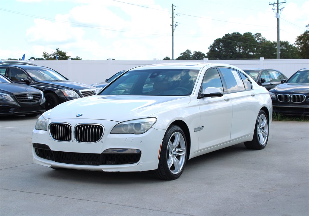 2013 BMW 7 Series 750i - Photo 3