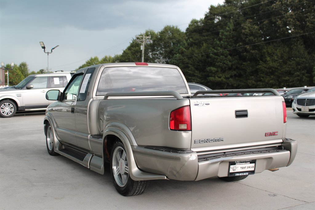 1999 Gmc Sonoma SLS photo 5