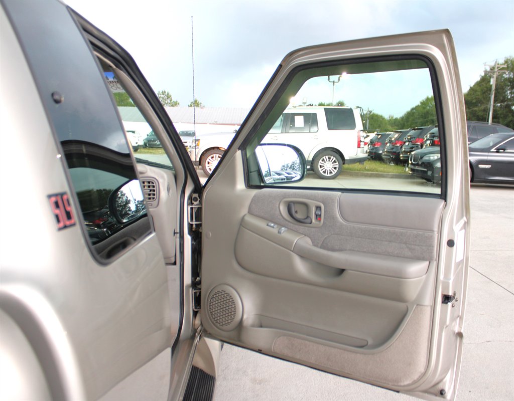 1999 Gmc Sonoma SLS photo 15