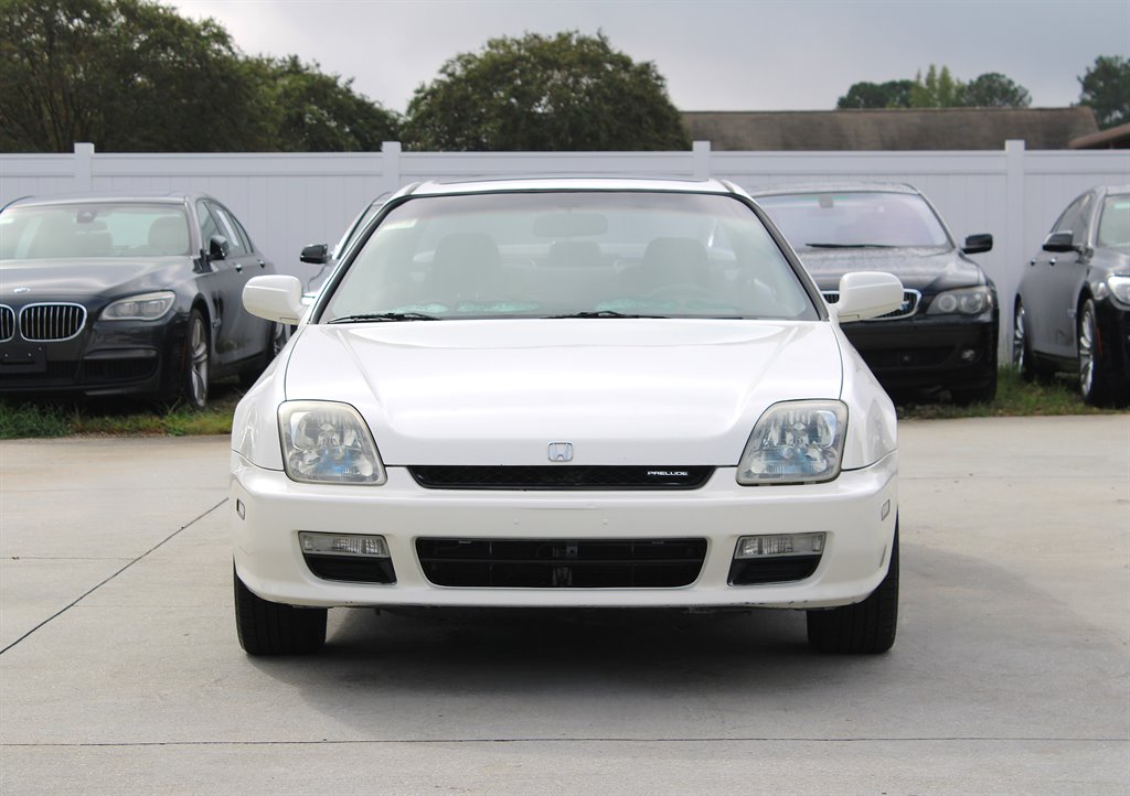 2000 Honda Prelude photo 3