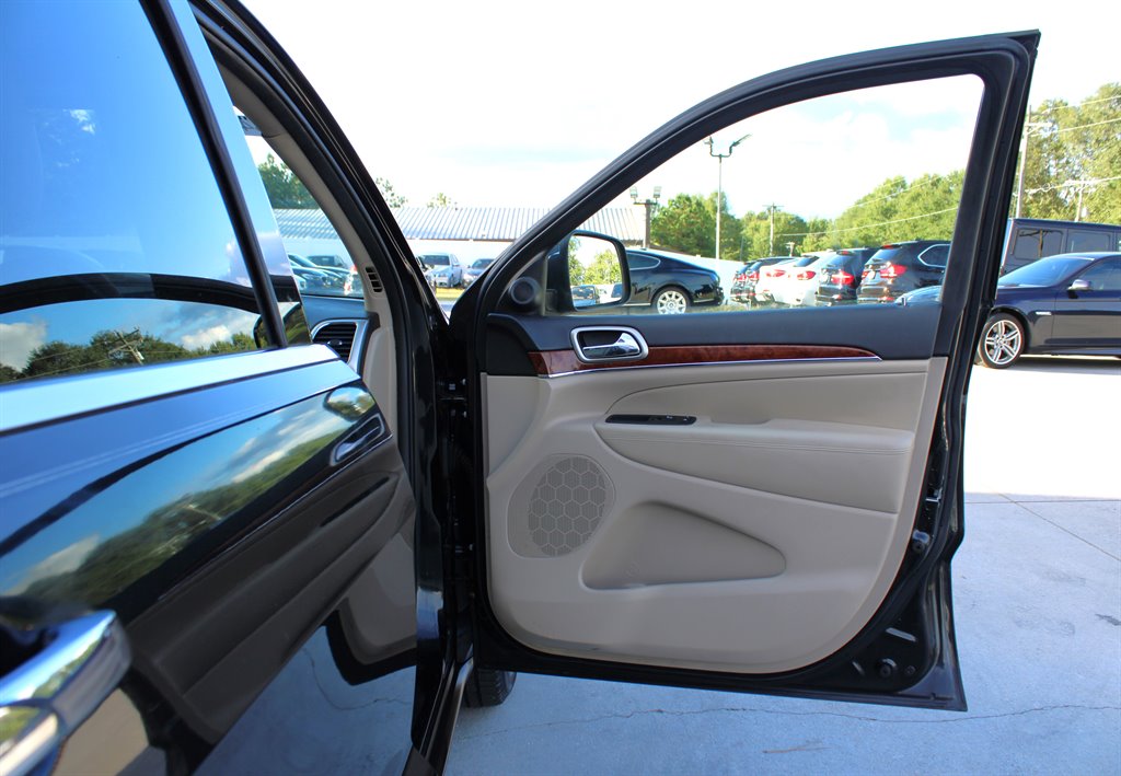 2013 Jeep Grand Cherokee Limited - Photo 23