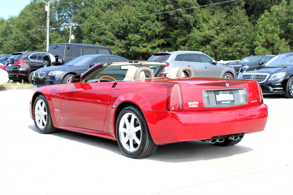 2004 Cadillac XLR photo 8