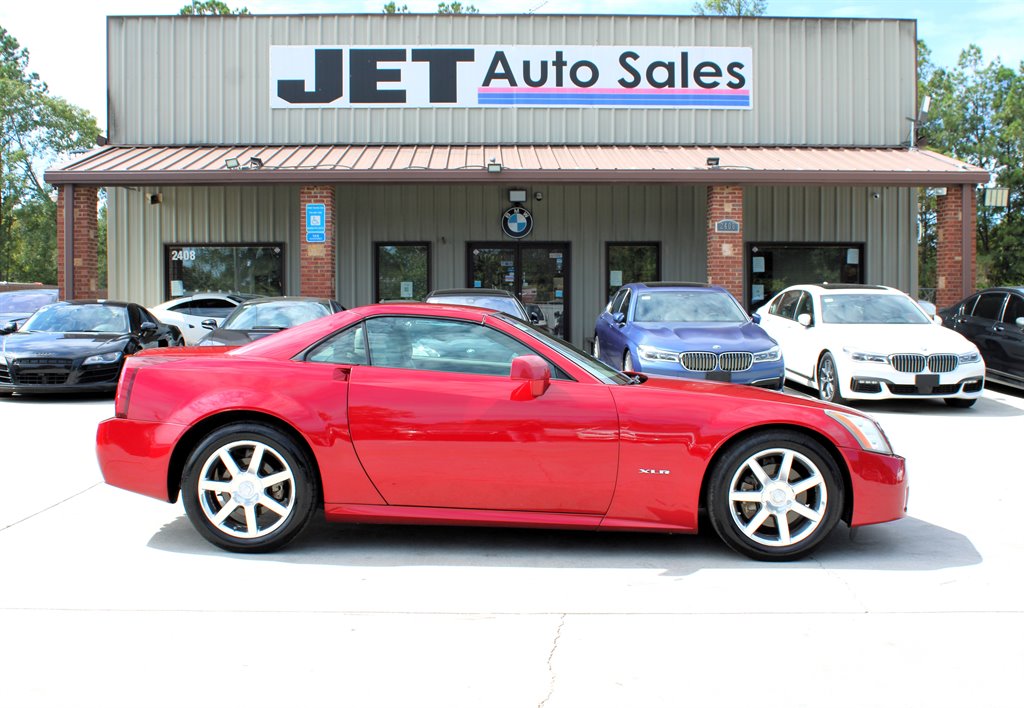 2004 Cadillac XLR photo 15
