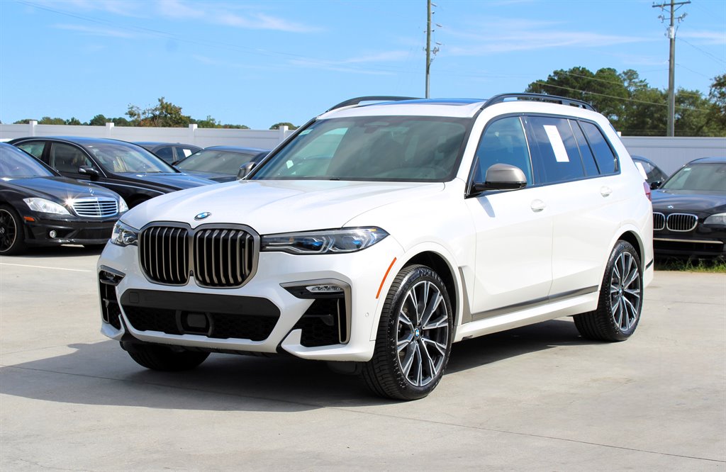 2020 Bmw X7 M50i photo 2