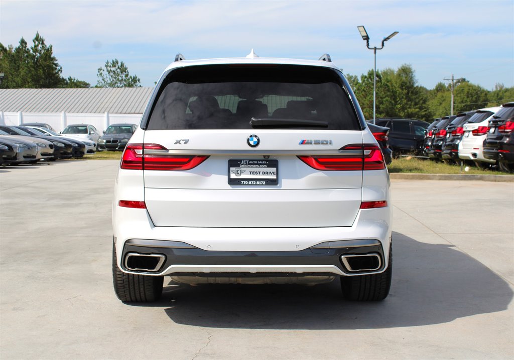 2020 Bmw X7 M50i photo 5