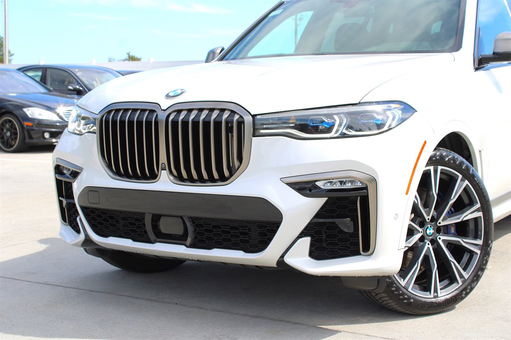 2020 Bmw X7 M50i photo 9