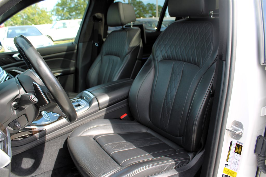 2020 Bmw X7 M50i photo 17