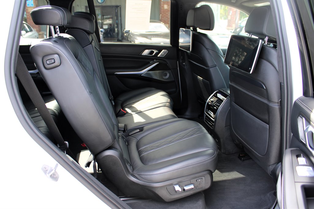 2020 Bmw X7 M50i photo 21