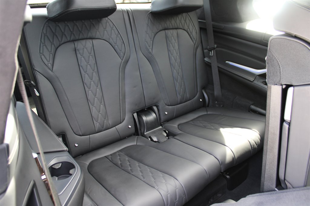 2020 Bmw X7 M50i photo 23