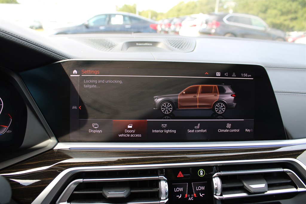 2020 Bmw X7 M50i photo 31