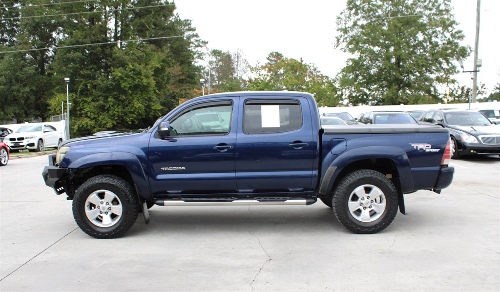 2013 Toyota Tacoma TRD Sport photo 4