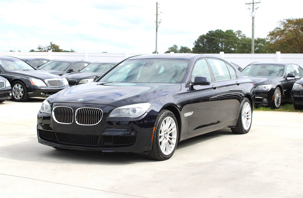 2012 BMW 7 Series 750i - Photo 3