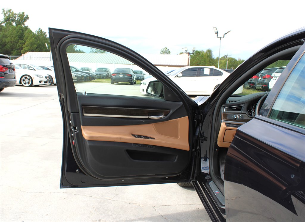 2012 BMW 7 Series 750i - Photo 26
