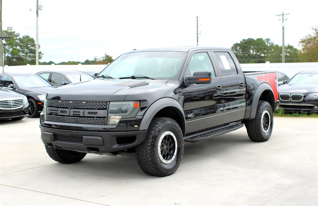 2013 Ford F-150 SVT Raptor photo 3