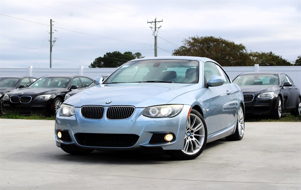 2011 Bmw 328i 3-series photo 2