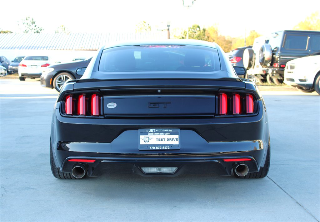 2017 Ford Mustang GT photo 3