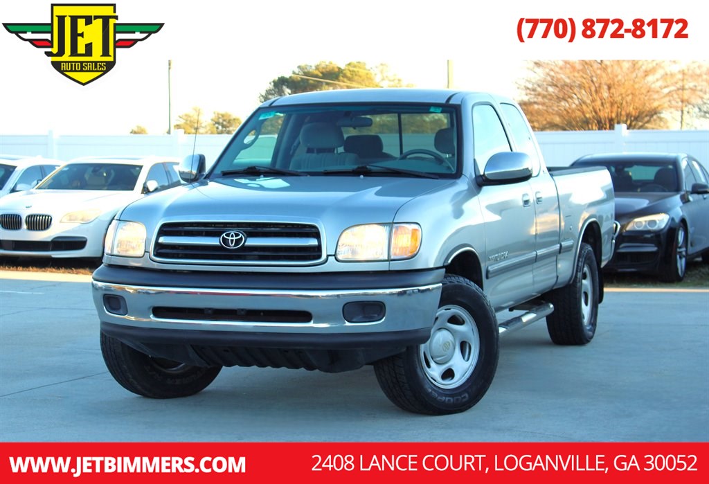 2002 Toyota Tundra SR5's photo