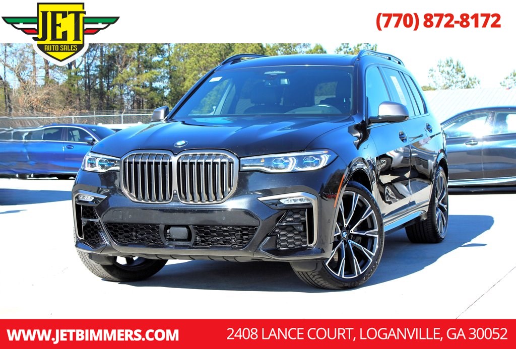 2021 BMW X7 M50i's photo