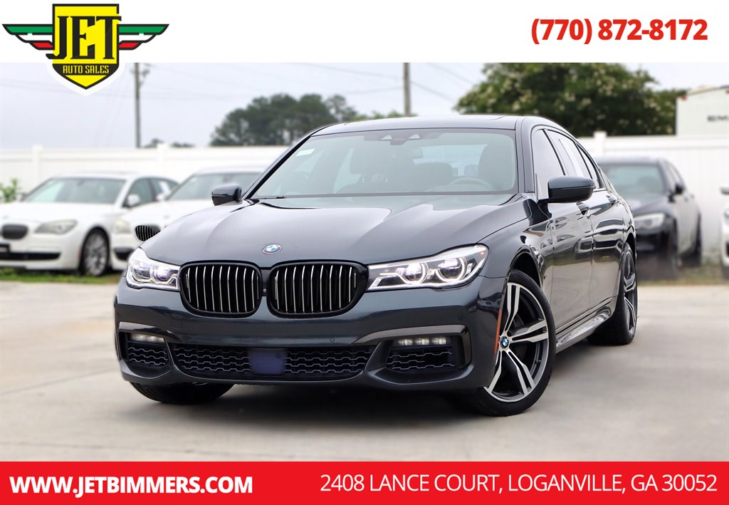 2016 BMW 7 Series 750i xDrive's photo