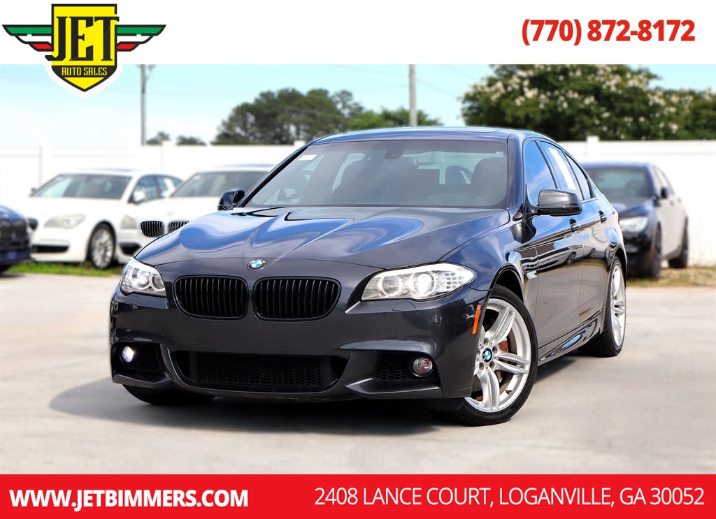 2013 BMW 5 Series 550i xDrive Sedan's photo