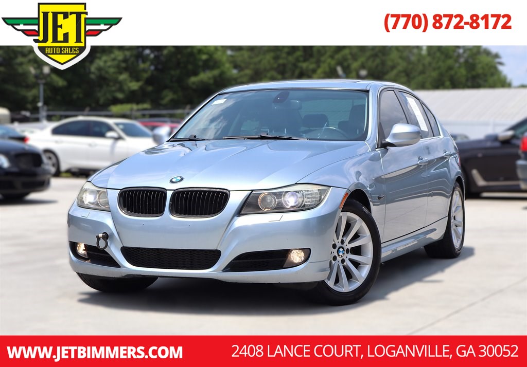 2009 BMW 3 Series 335xi Sedan's photo