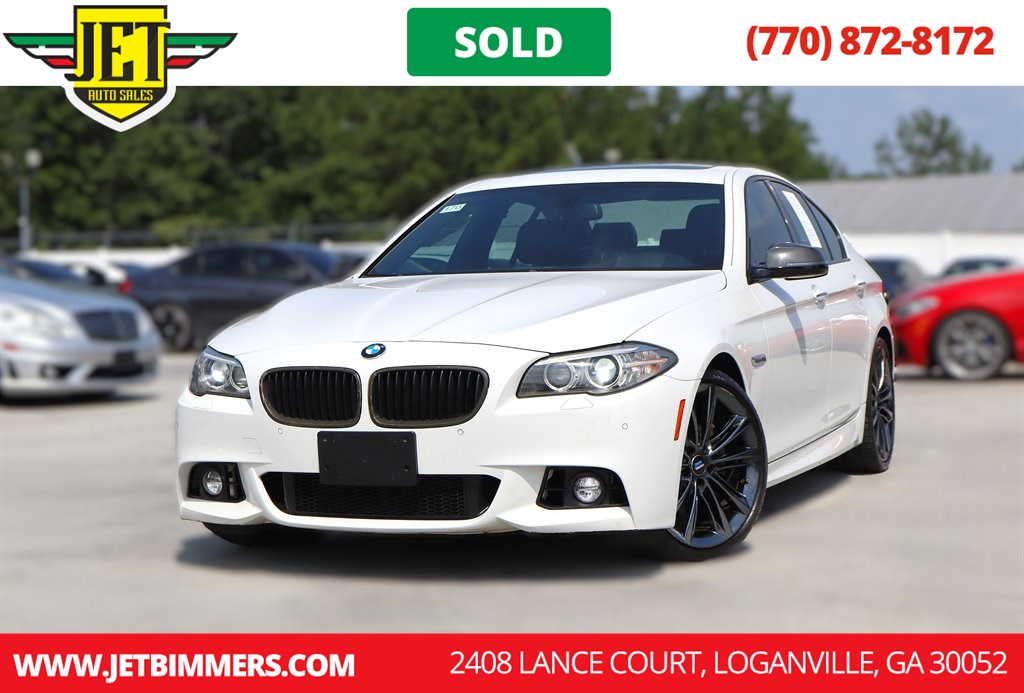 Alpine White 2016 BMW 5 Series Sedan Rear-Wheel Drive Automatic