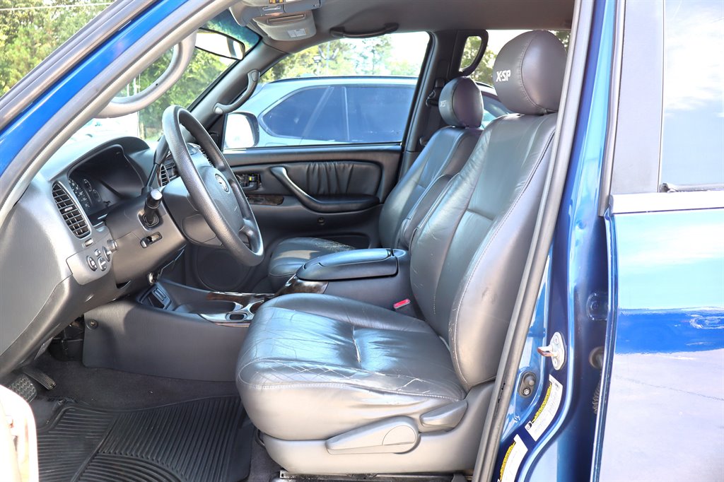 Toyota Tundra photo 23