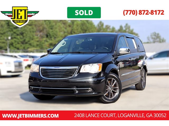 Brilliant Black Crystal Pearlcoat 2016 Chrysler Town & Country Minivan Front-Wheel Drive Automatic