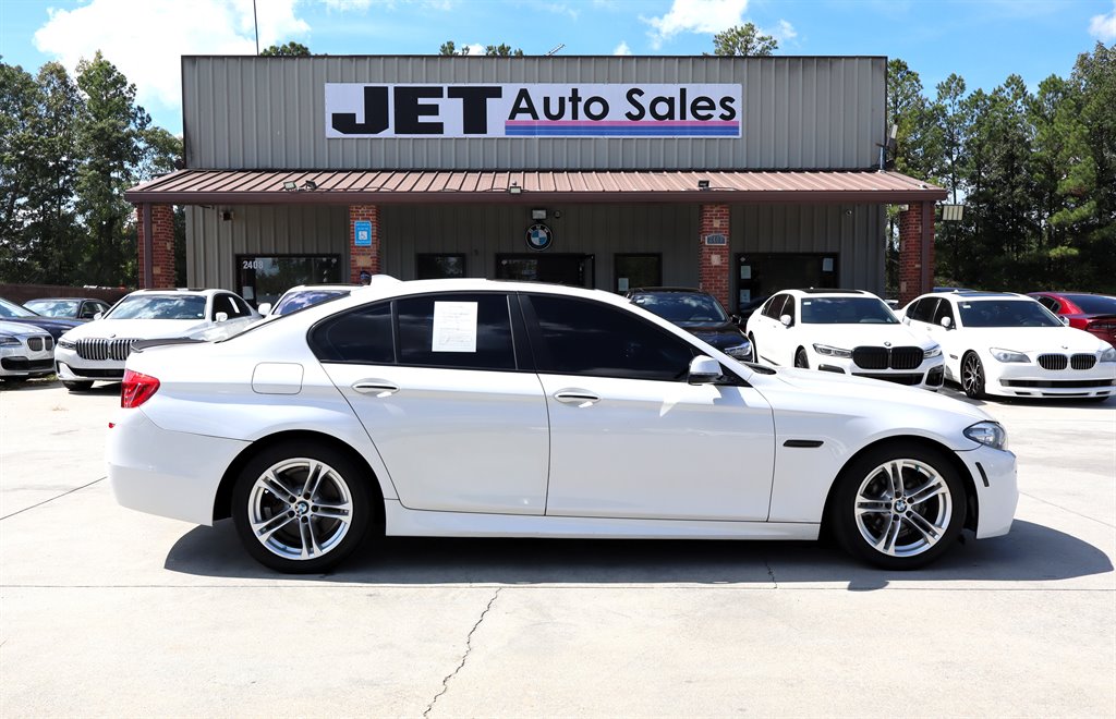 BMW 5 Series photo 8