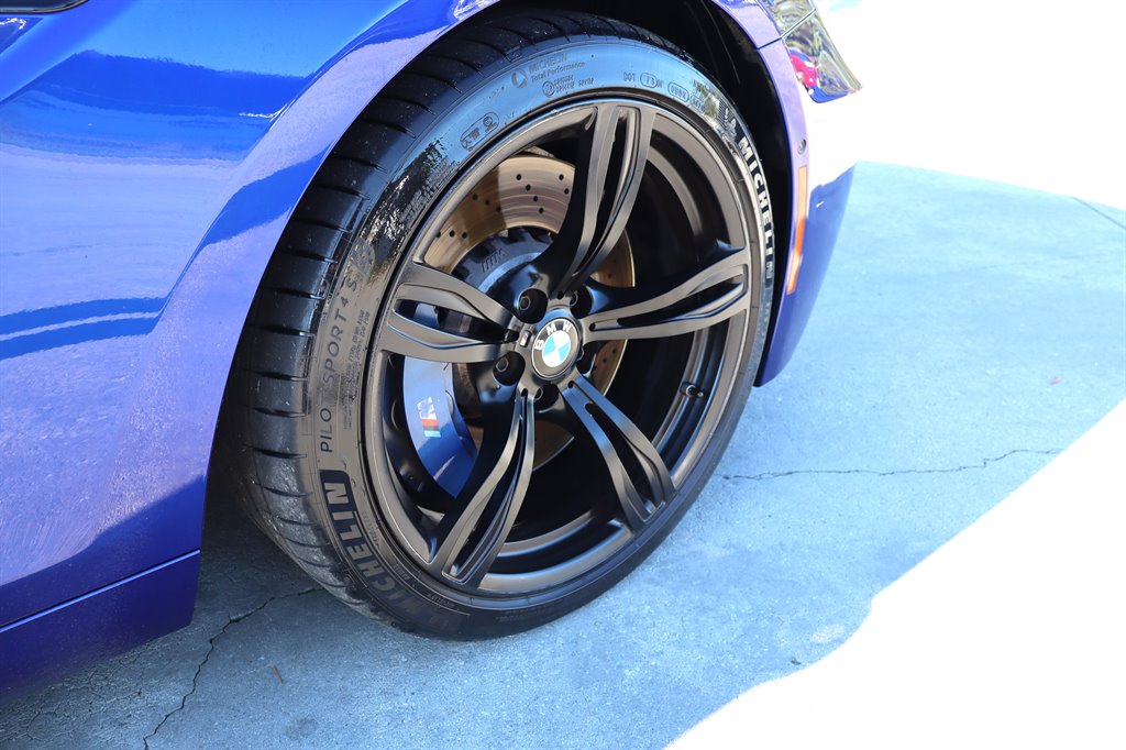 BMW M6 photo 22
