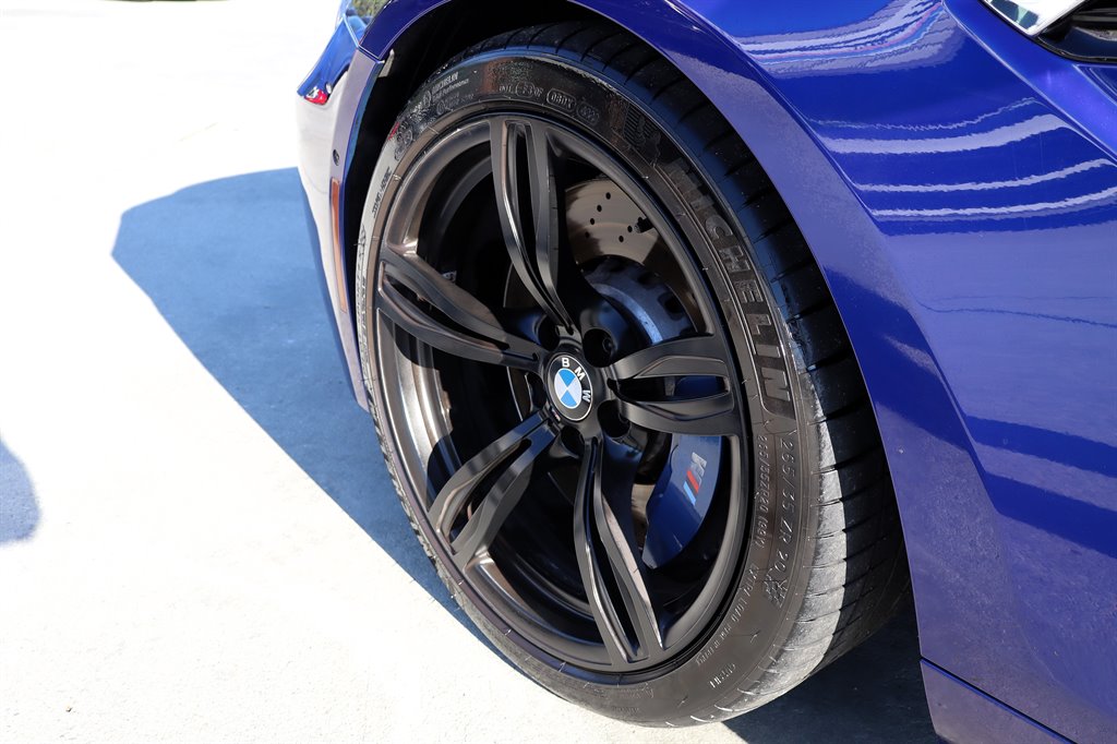 BMW M6 photo 23