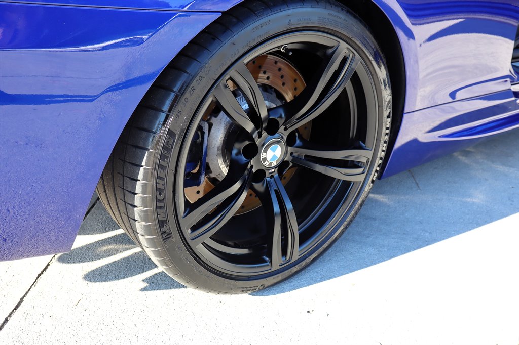 BMW M6 photo 24