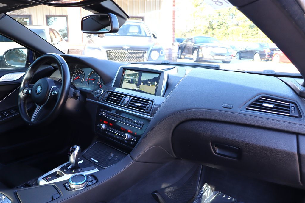 BMW M6 photo 30