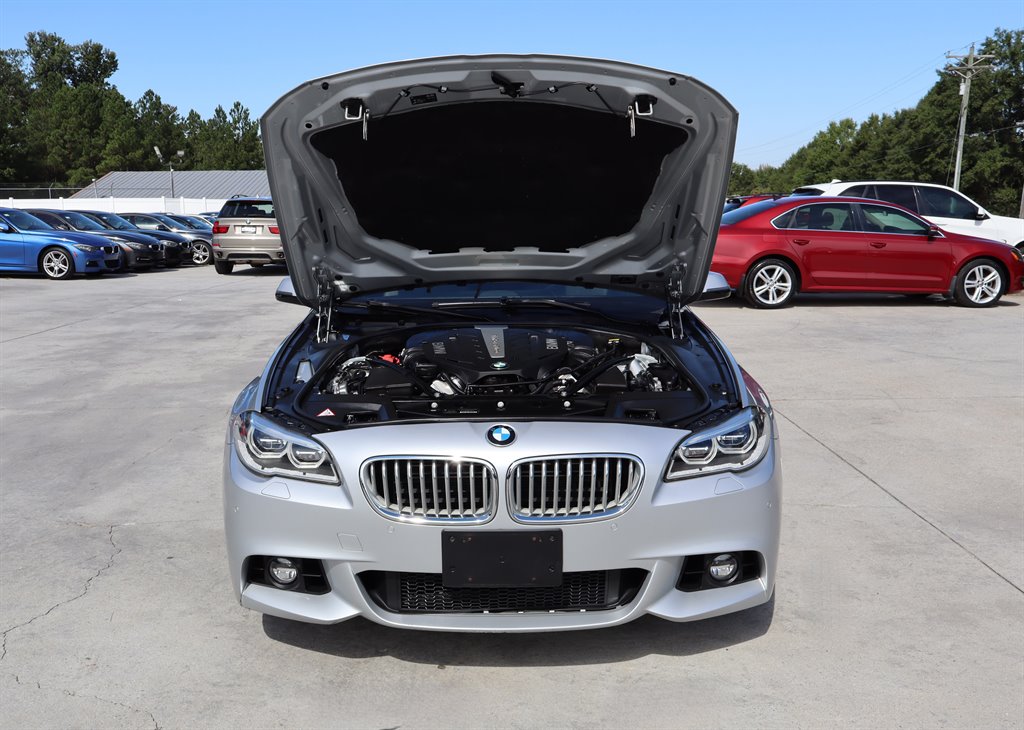 BMW 5 Series photo 48