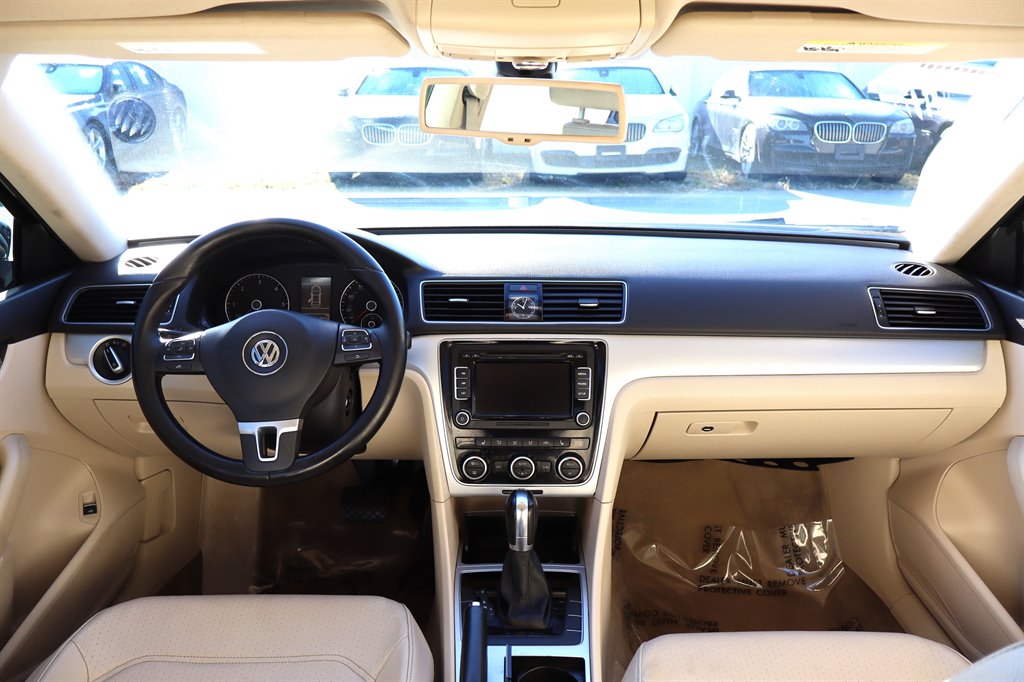 Volkswagen Passat photo 12