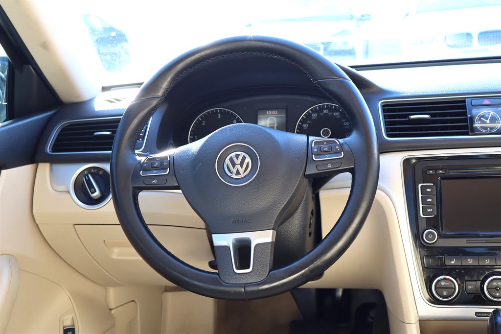 Volkswagen Passat photo 14