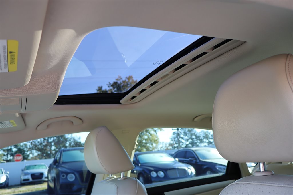 Volkswagen Passat photo 21