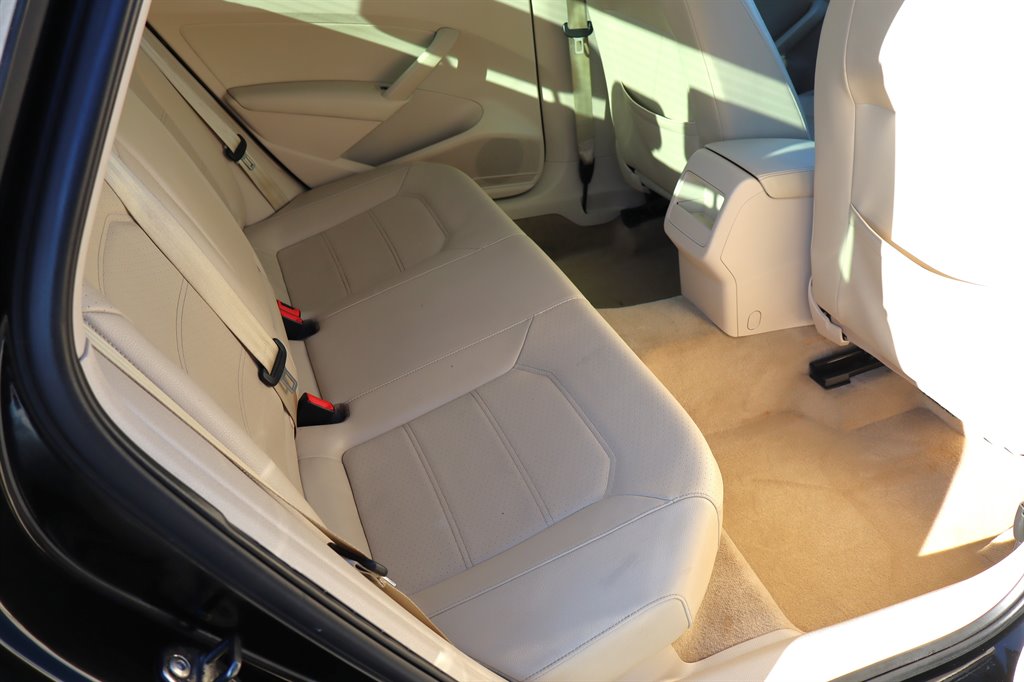 Volkswagen Passat photo 20