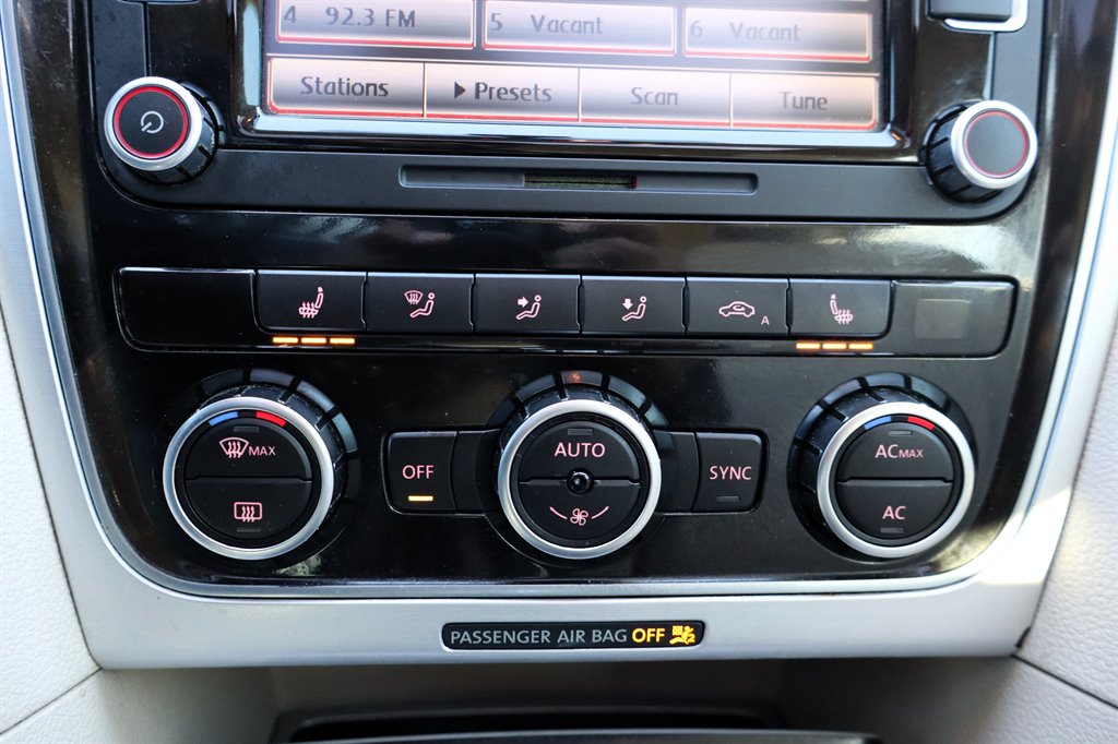 Volkswagen Passat photo 25