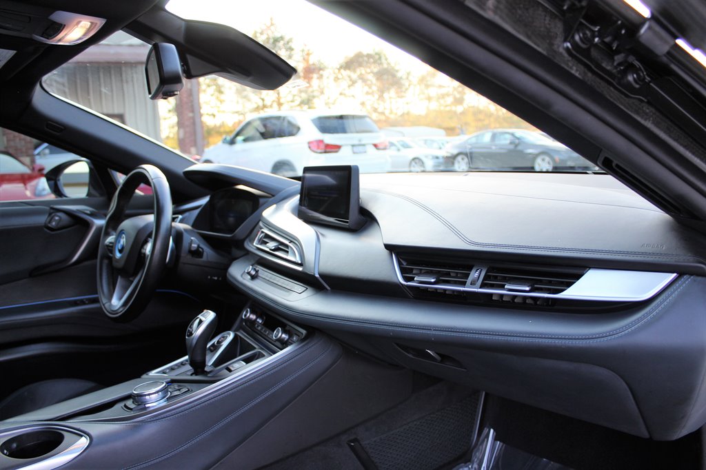 Sold 2016 BMW i8 in Loganville