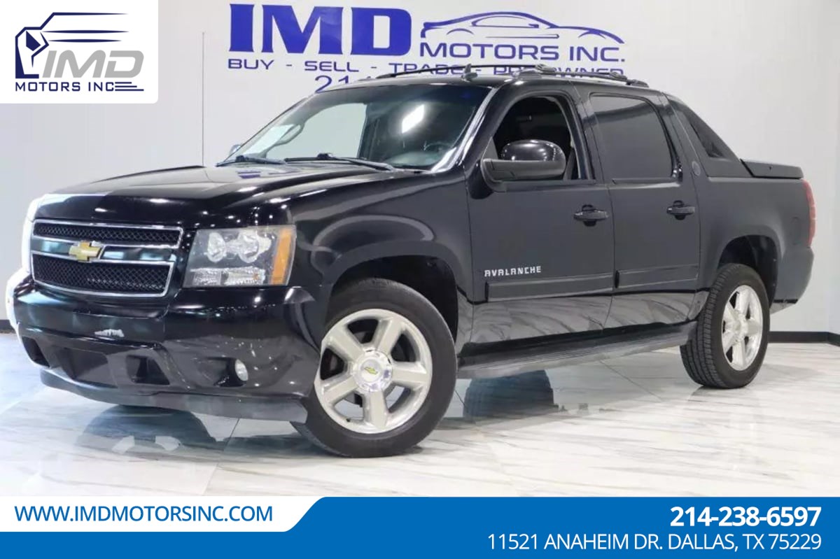 2013 Chevrolet Avalanche LS