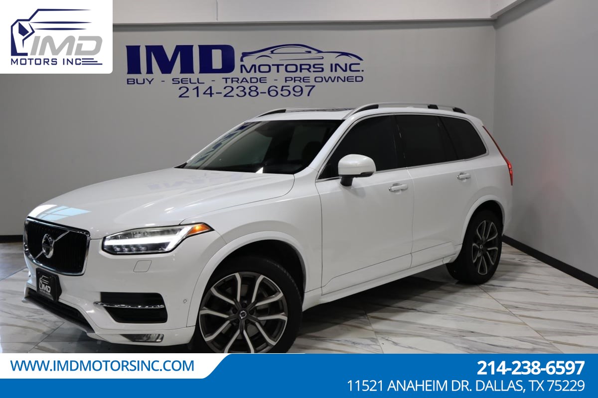 2016 Volvo XC90 T6 Momentum